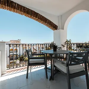  Apartamento Spacious 2-bedroom With Free Parking